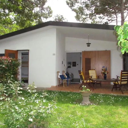 ヴィラ Beautiful Single With Spacious Private Garden - Place Included